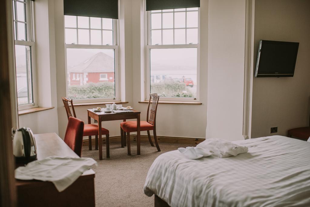 Royal Valentia Hotel Knights Town Exterior photo